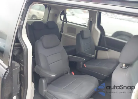 2010 Dodge Grand Caravan Sxt z USA, uszkodzony, nr VIN 2D4RN5D10AR146370